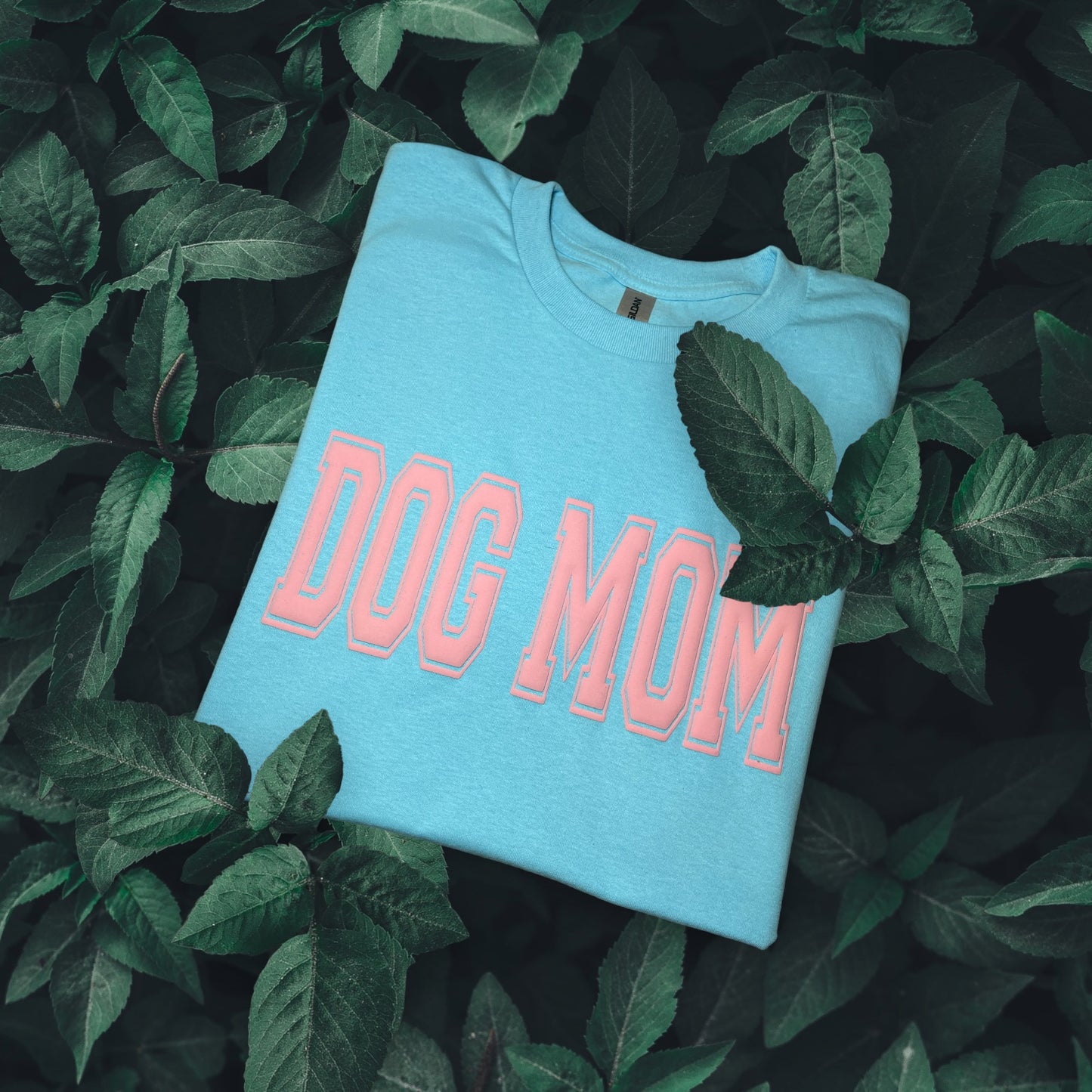 Puff Dog Mom Tee