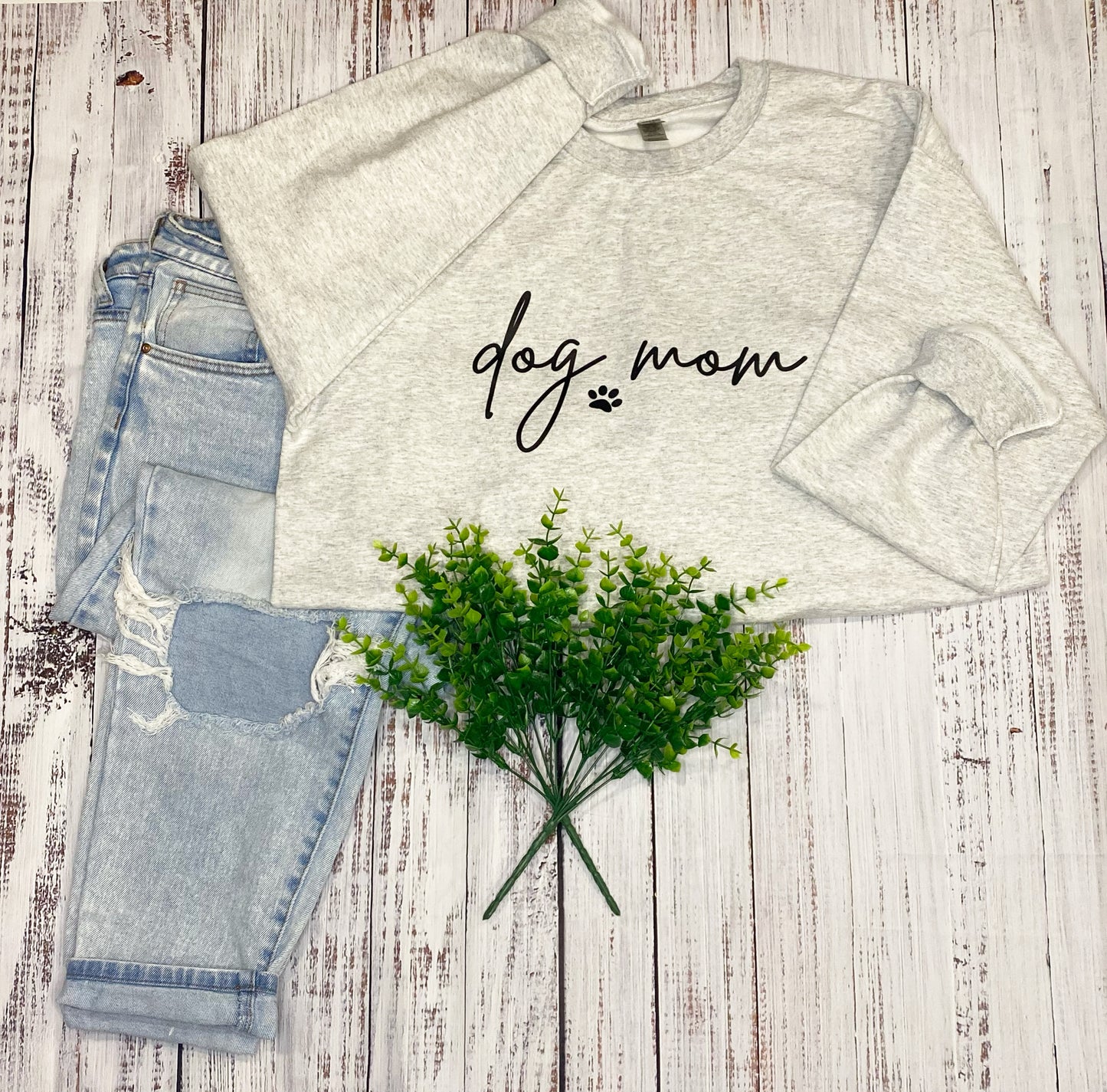 Simple Dog Mom Crewneck